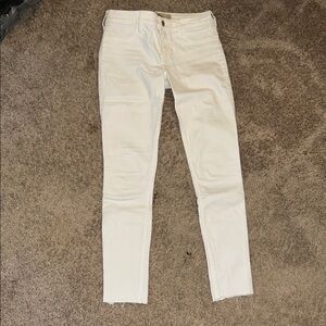 White Hollister jeans size 0
